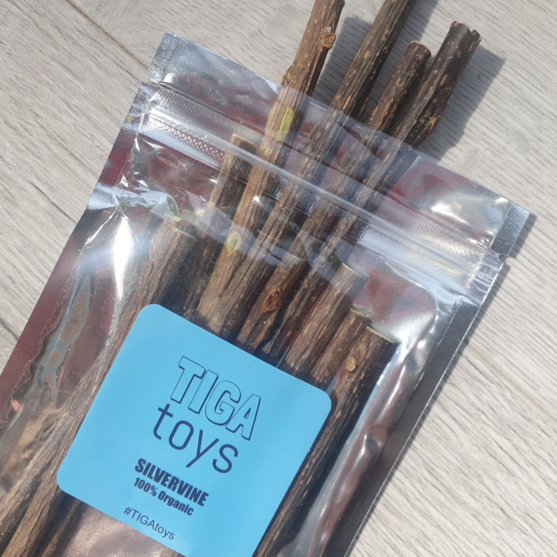 Tiga Toys Silvervine sticks in resealable packet