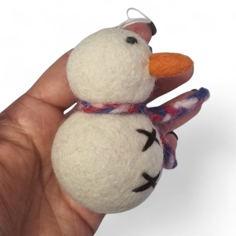 Felt Wool Snowman Ornament Cat Toy – Handmade Christmas Tree Decor & Cat Wand Toy – Eco-Friendly 2-in-1 Holiday Gift